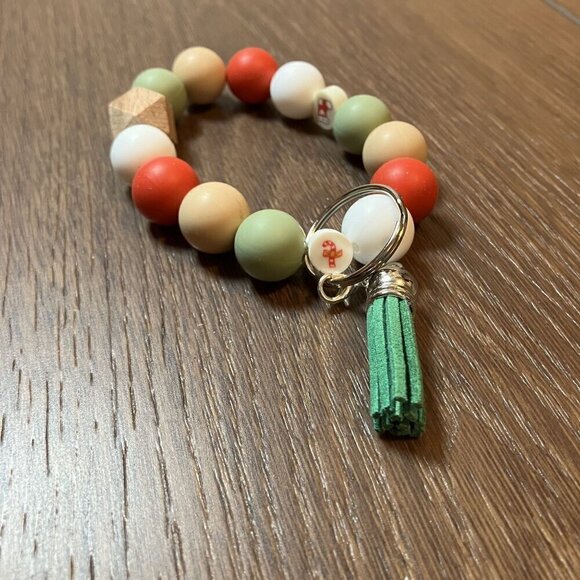 Handmade New Green/White/Tan/Red Holiday-Christmas Silicone Bead Wristlet Keycha - Picture 2 of 5